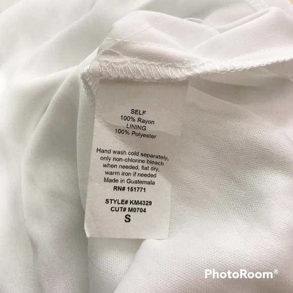 Le Lis Light green and white striped Dolman sleeve drippy romper size S NWT - Picture 8 of 12